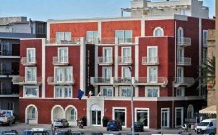 Hotel Riviera