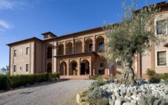 Saturnia Tuscany Hotel