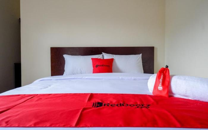 RedDoorz near Terminal Mendolo Wonosobo