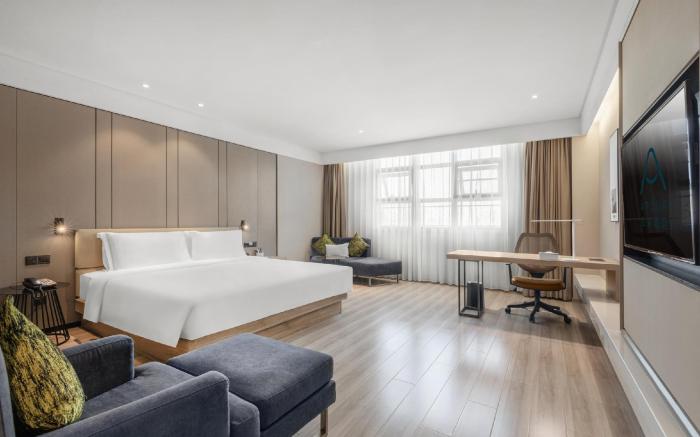 Atour Hotel Chengdu Tongzilin South Railway Station