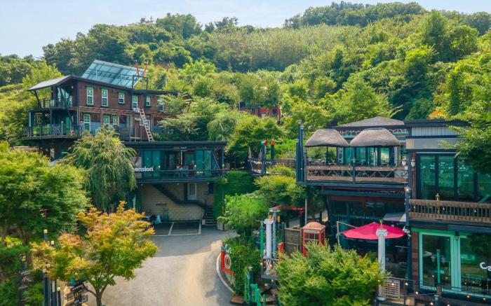 Gapyeong Beethoven House Pension