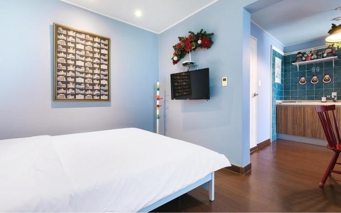 Gosung Christmas Pension