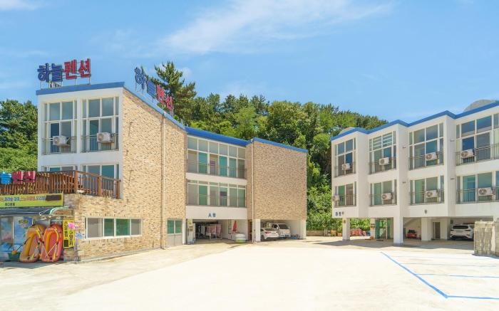 Samcheok sky Pension