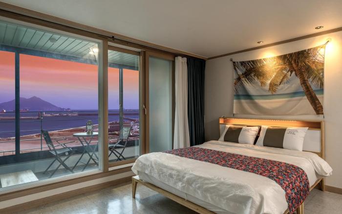 Yeosu Haedenview Pension