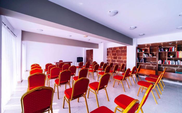 Lito Hotel