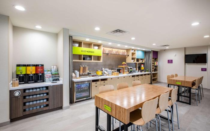 Home2 Suites by Hilton Houston IAH Airport Beltway 8