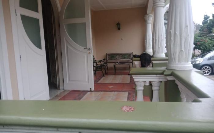 Villa Tuscan 4 Kamar Dekat Litte Venice