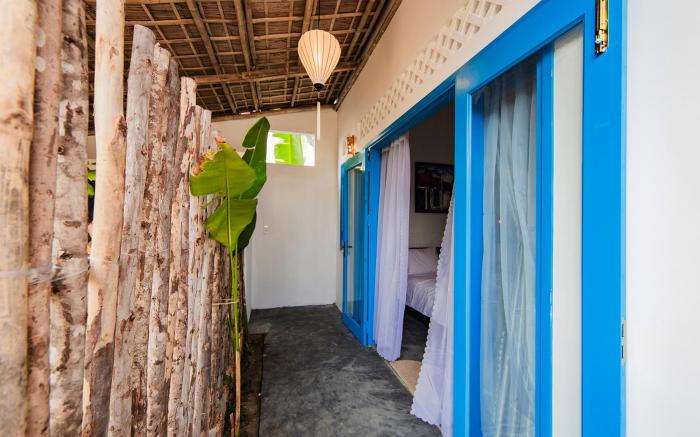 cashew tree bungalow