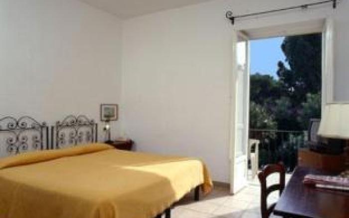 Hotel Villa Maria Ischia Porto