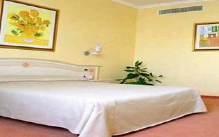 Grand Hotel Yerevan - Small Luxury Hotels of the World