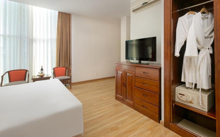 Sun River Hotel