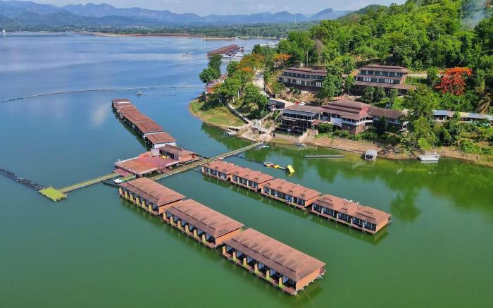 Raya Buri Resort