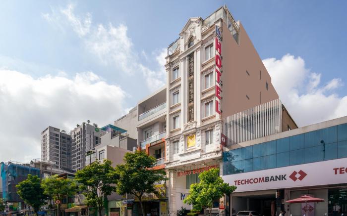 SAZI Erato Hotel - Free Airport & Breakfast