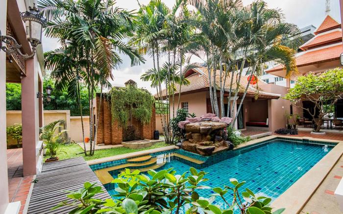 Pratamnak villa 10BR with privater pool