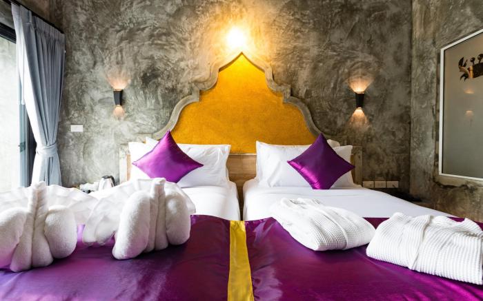 Maneetel Krabi Beachfront