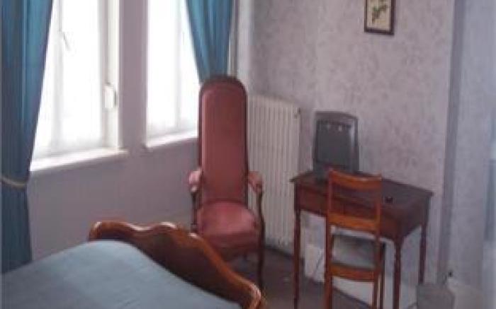 Enzo Hotels Contrexeville