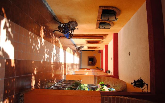 HOTEL POSADA LA CASONA DE CORTES