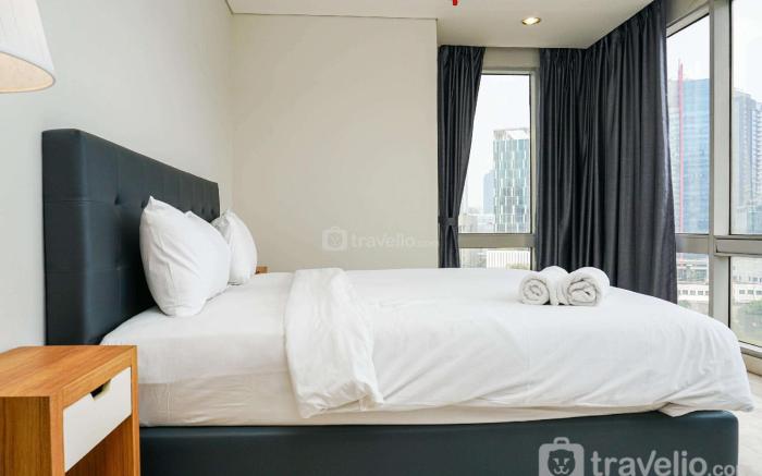 Elegant 2BR The Masterpiece Apartment By Travelio