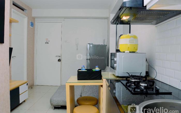 Cozy 2BR above Mall Bassura City Apt By Travellio