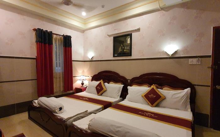 Hoang Quan Hotel