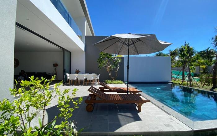 Premium 4BR Riverfront Villa Sanctuary Ho Tram 