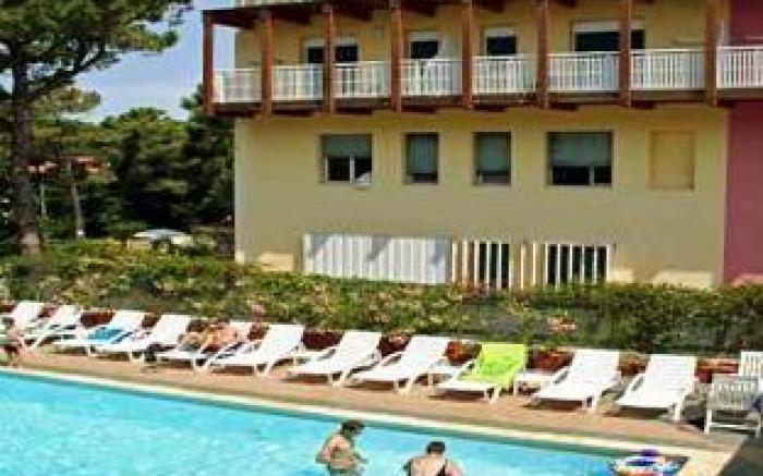 Hotel Columbia