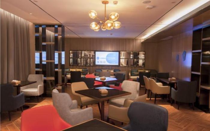 Echarm Hotel Zhongxiang Mochou Lake