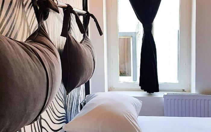 Casa Rosa Suites