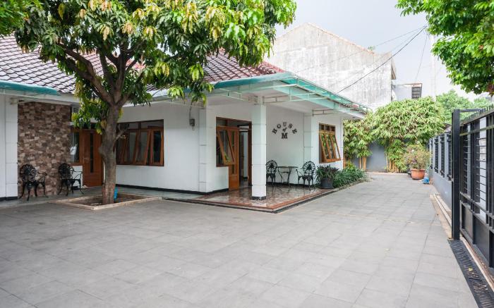 House of M Bogor Mitra RedDoorz