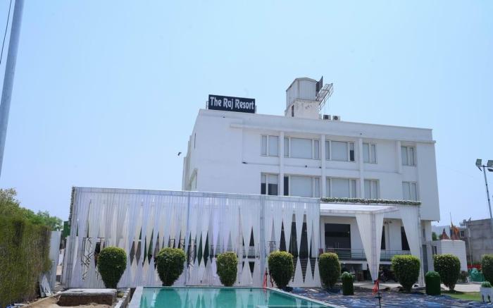 The Raj Hotel & Resort