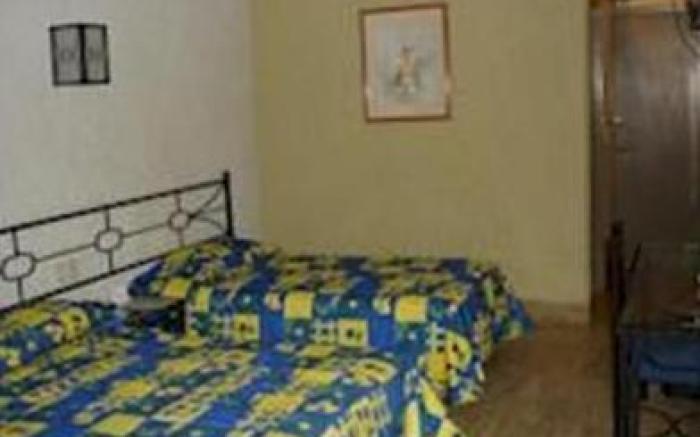 Hotel Arboledas Expo