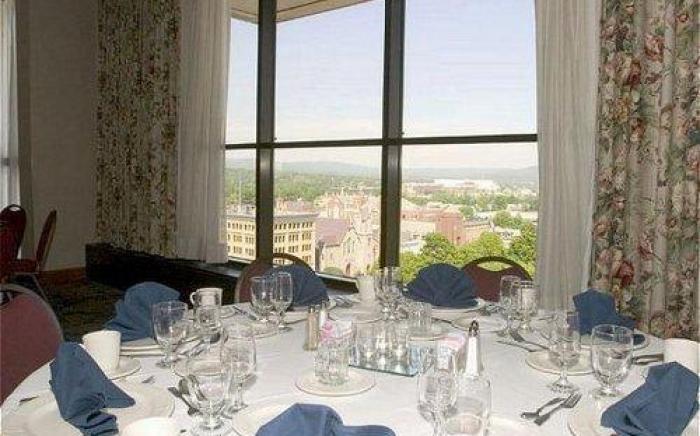Holiday Inn Hotel And Suites Pittsfield-Berkshires By IHG