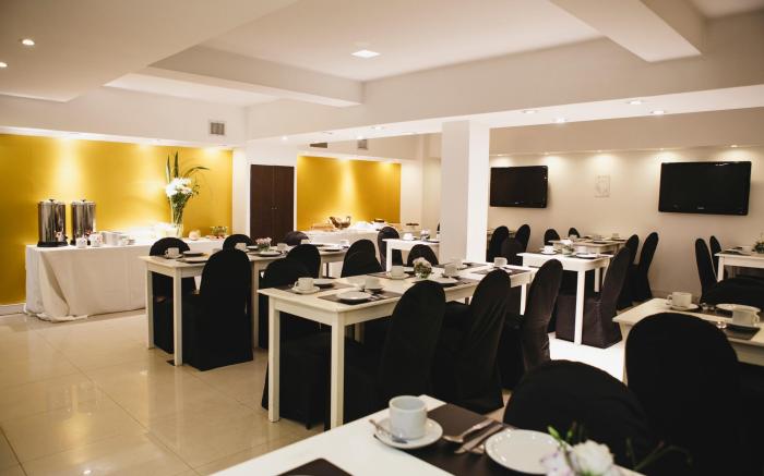 Ker Urquiza Hotel