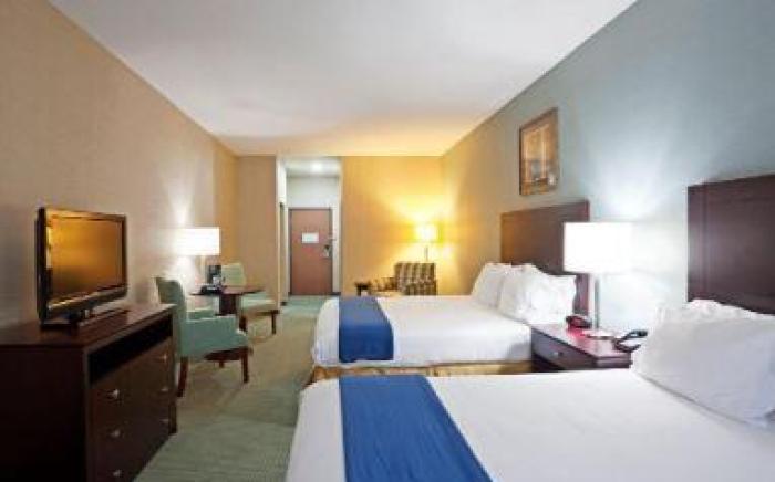Holiday Inn Express and Suites Meriden By IHG
