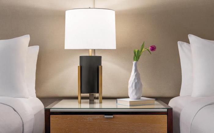 Crowne Plaza Edison By IHG