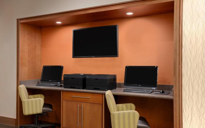 Holiday Inn Portland-Airport I-205 By IHG
