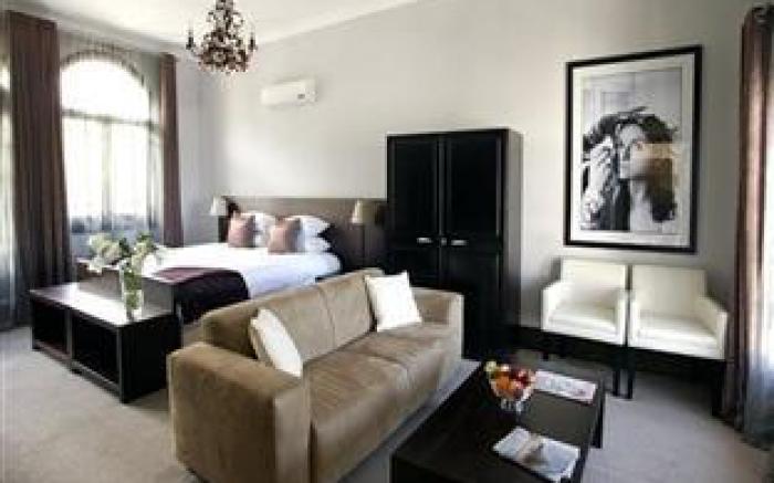 Cape Riviera Guesthouse