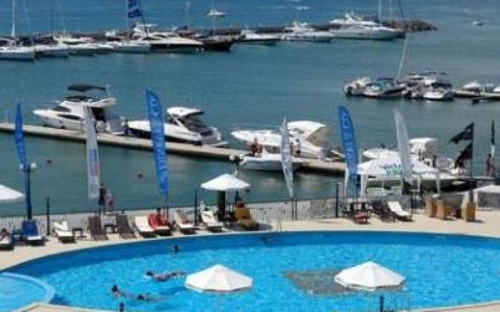 Hotel Palace Marina Dinevi