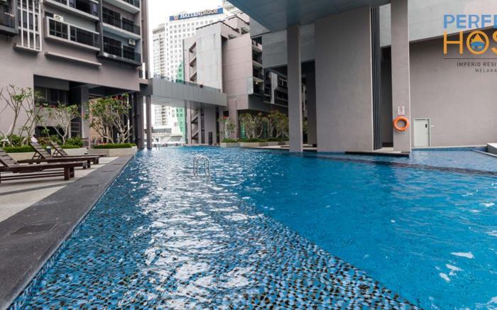 Imperio Residence Seafront by Perfect Host