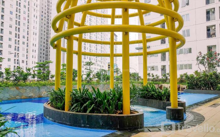 Cozy 2BR Apt at Bassura City near Mall By Travelio