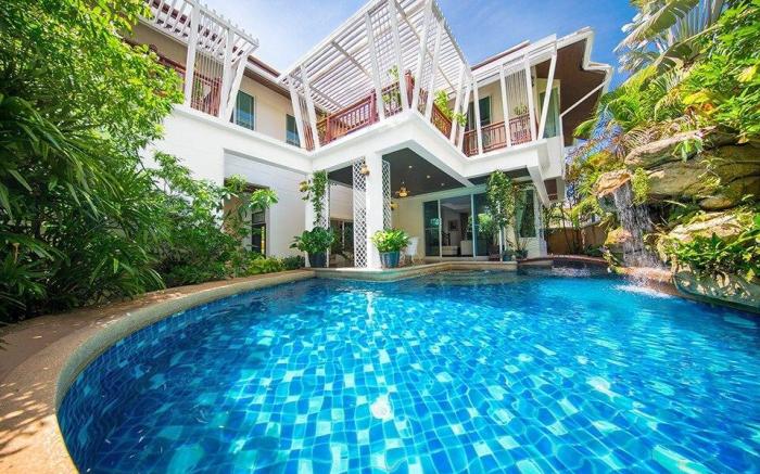 PARADISE Pool Villa Pattaya 6 Bedroom