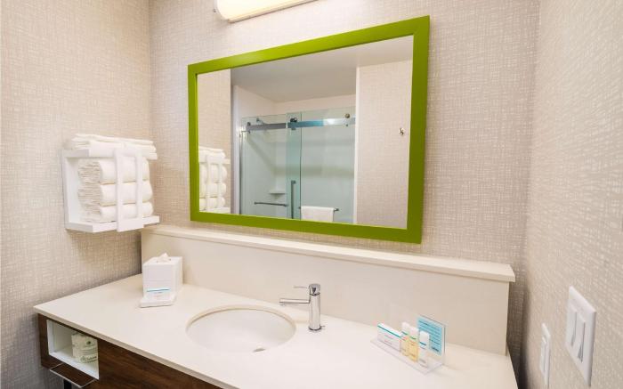 Hampton Inn & Suites Imperial Beach San Diego, CA