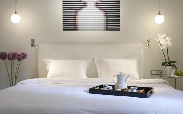 Excelsior Hotel