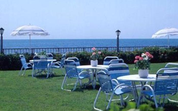 Blue Water Resort