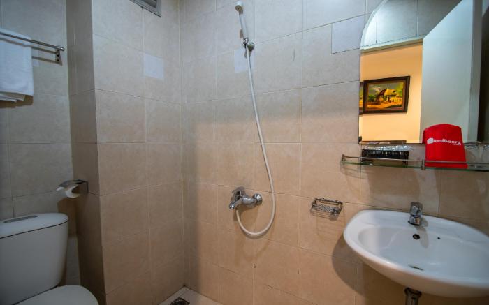 RedDoorz Trang An Hotel