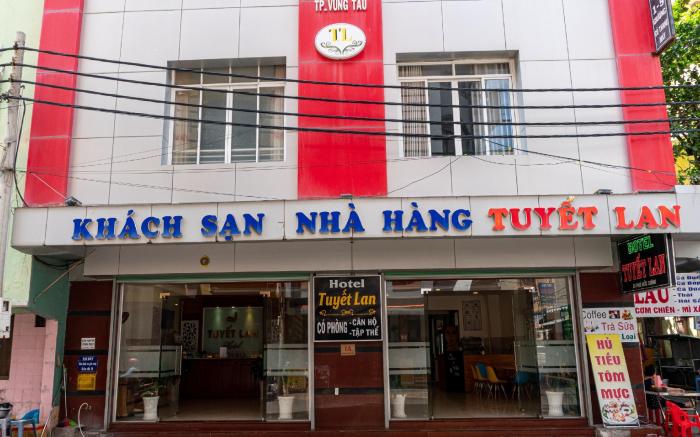 Tuyet Lan Hotel