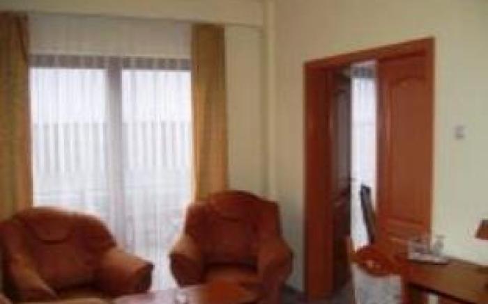 Hotel Everest