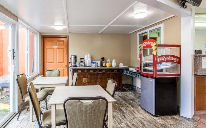 Rodeway Inn