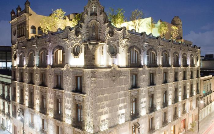 Hampton Inn & Suites Mexico City Centro Historico Hotel