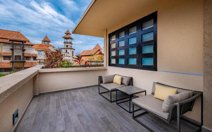 DoubleTree by Hilton Putrajaya Lakeside